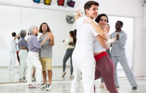 Clase de Salsa 1 - Nivel Básico